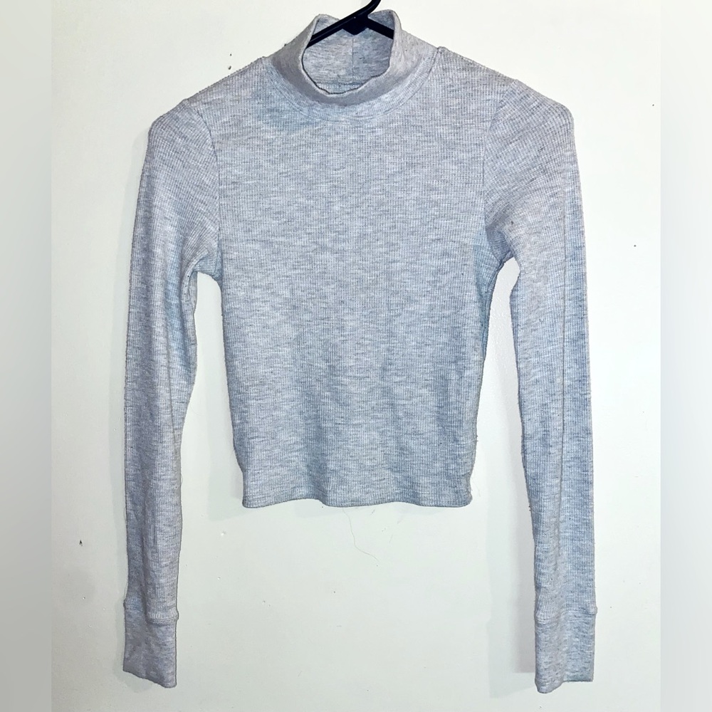 American Eagle Outfitters Gray Crop Top Turtle Neck Size XS